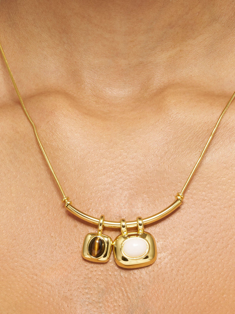 PENDANT NECKLACES