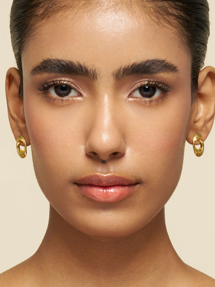 Halo Reflection Stud Earrings