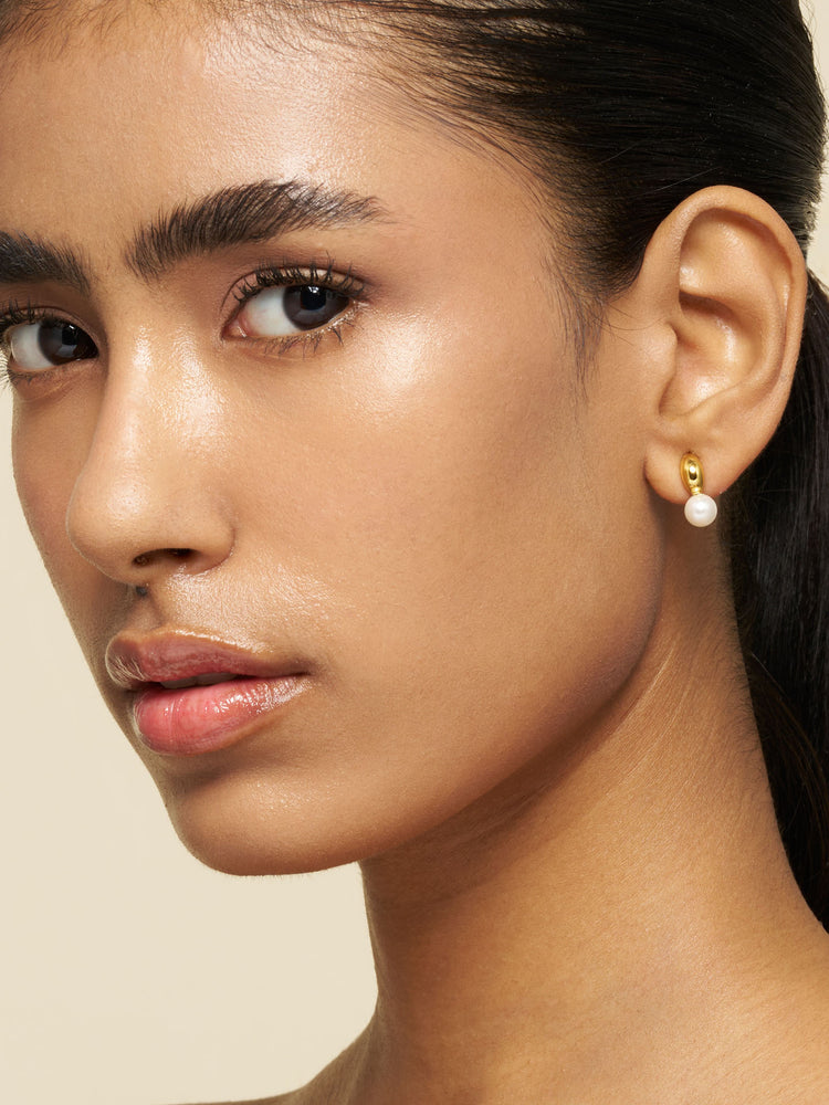 Lustre Teardrop Studs