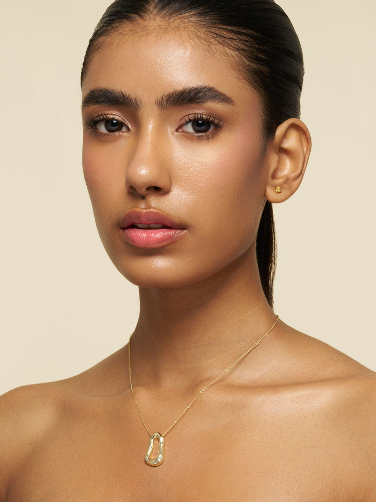 Contour Drop Necklace