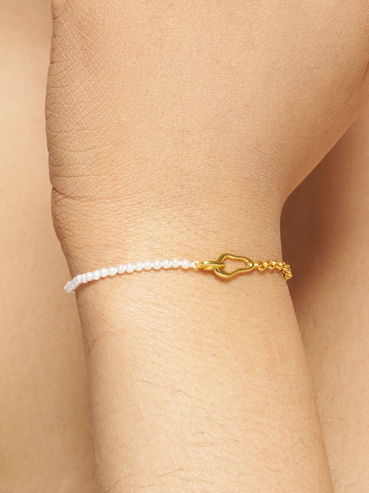 Pearl Link Harmony Bracelet
