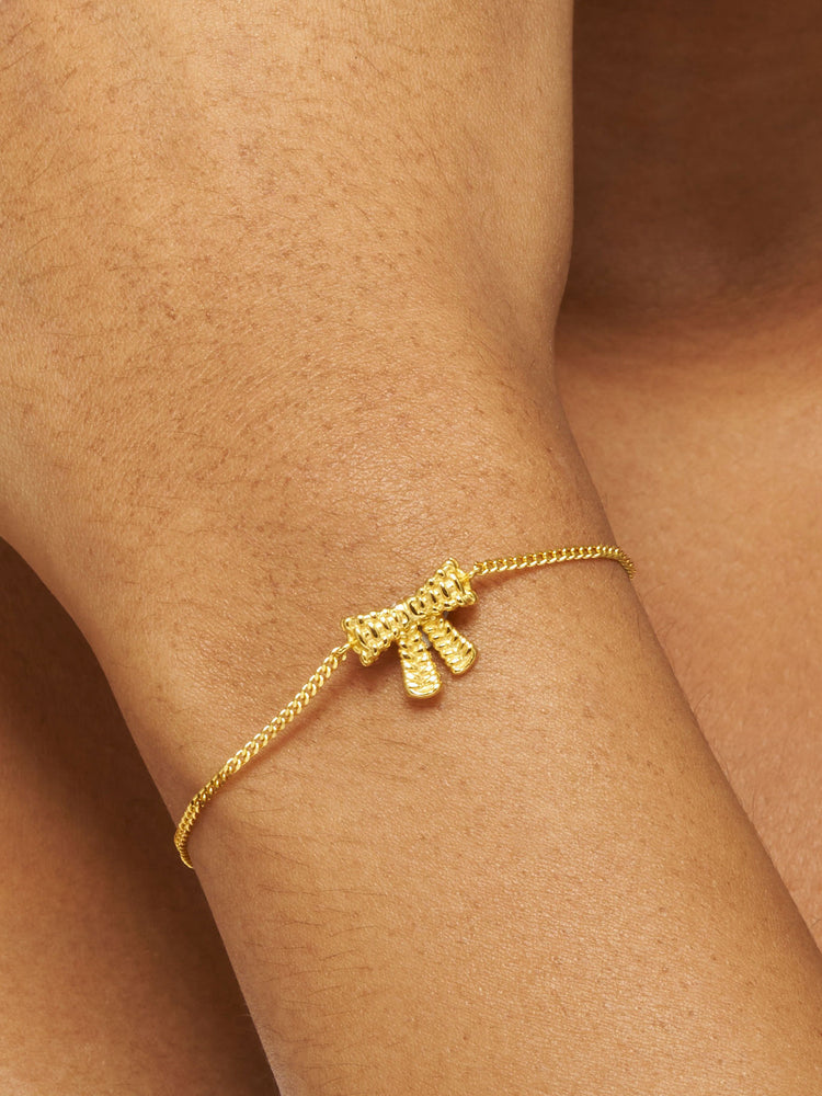 Ribbed Bow Bracelet