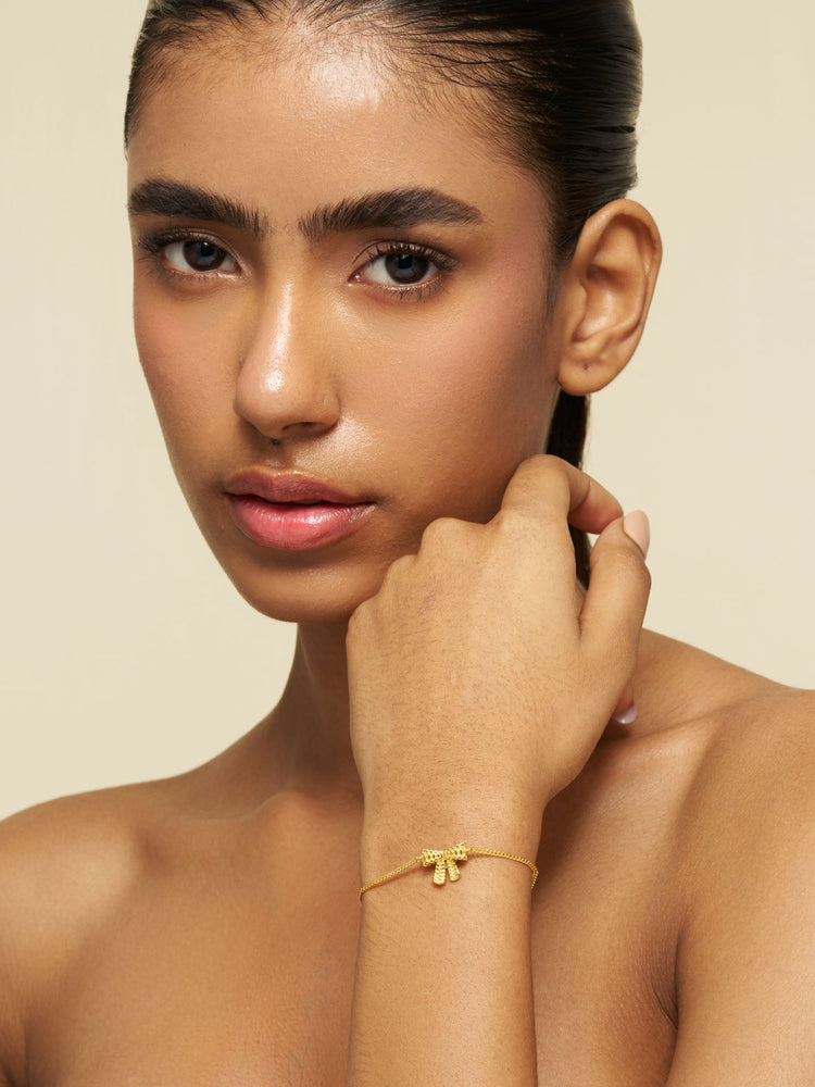 Ribbed Bow Bracelet