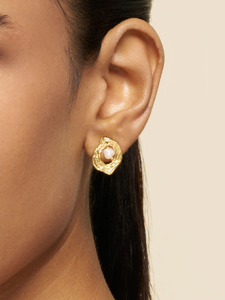Oyster Pearl Dangle & Block Pearl Hoop Earring Stack