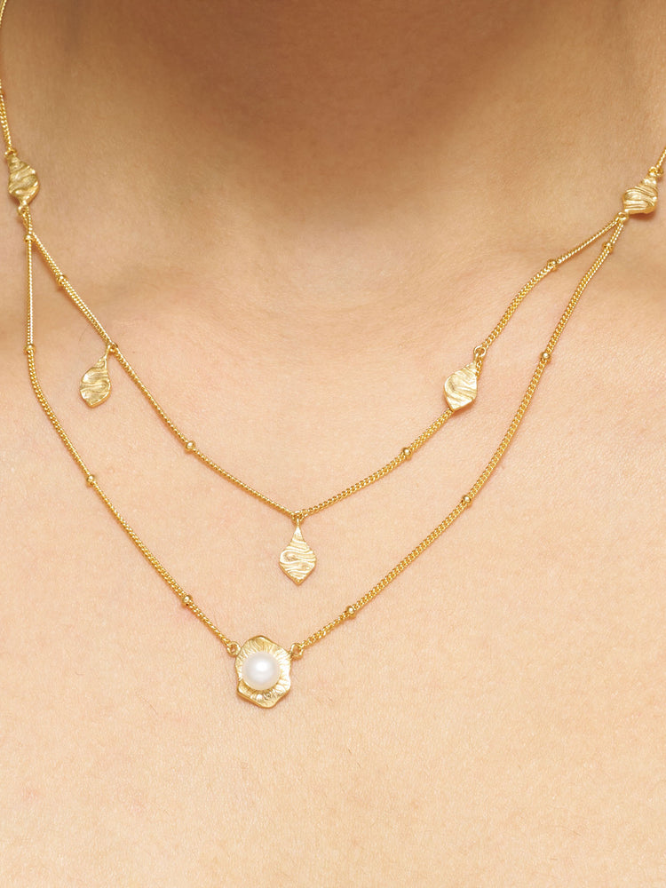 Golden Bloom Layered Necklace