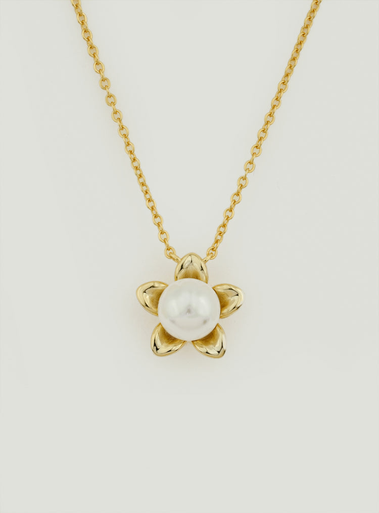 Blooming Pearl Necklace Blooming Pearl Necklace