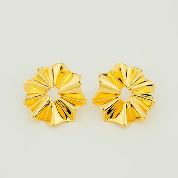 Ripple Flower Stud Earrings