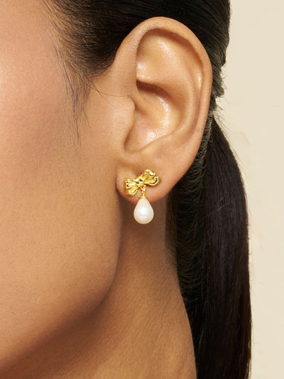 Belle Bow Pearl Earrings