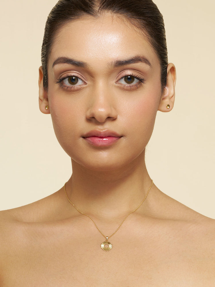 Sunrays Medallion Necklace