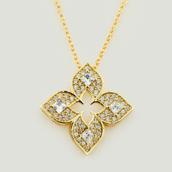 Lustre Clover Necklace