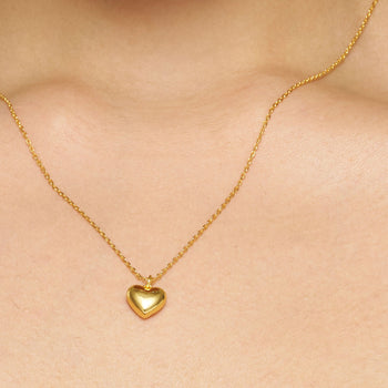 Golden Heart Glow Necklace